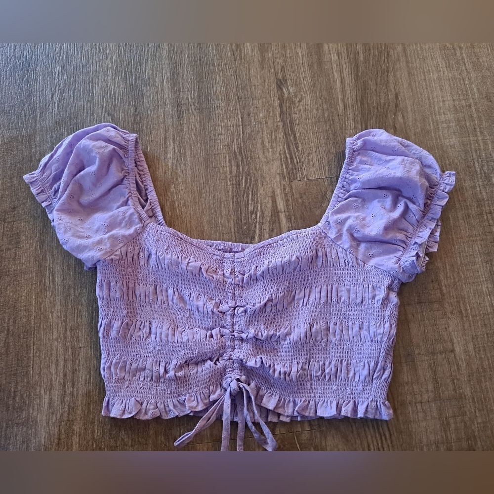 LA Hearts Lilac Short Puffy Sleeve Cropped Peasant Eyelet Top